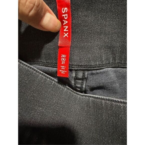 Spanx 2X black washed jeans - Picture 2 of 5